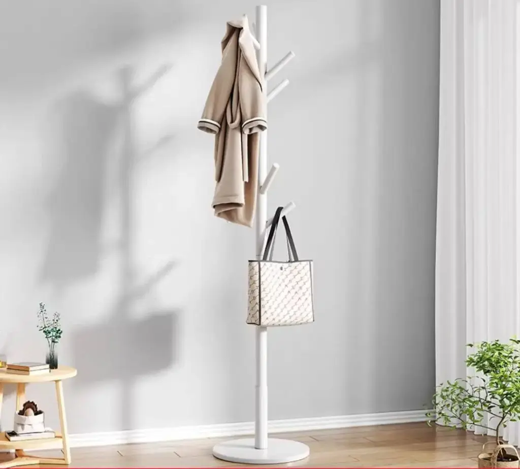 علاقة شالات وحقائب