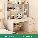 مكتب دراسي مع رفوف