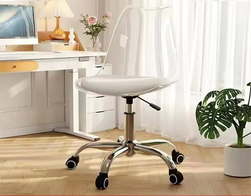 🪑 كرسي أكريليك شفاف بلمسة عصرية